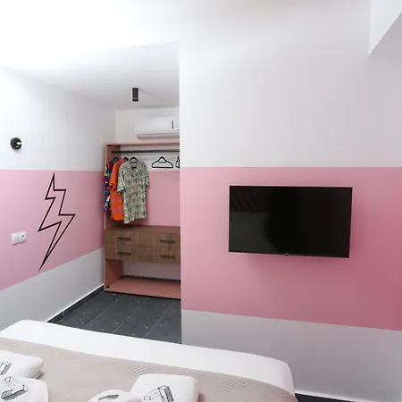 Valory #2,6 Aesthetic